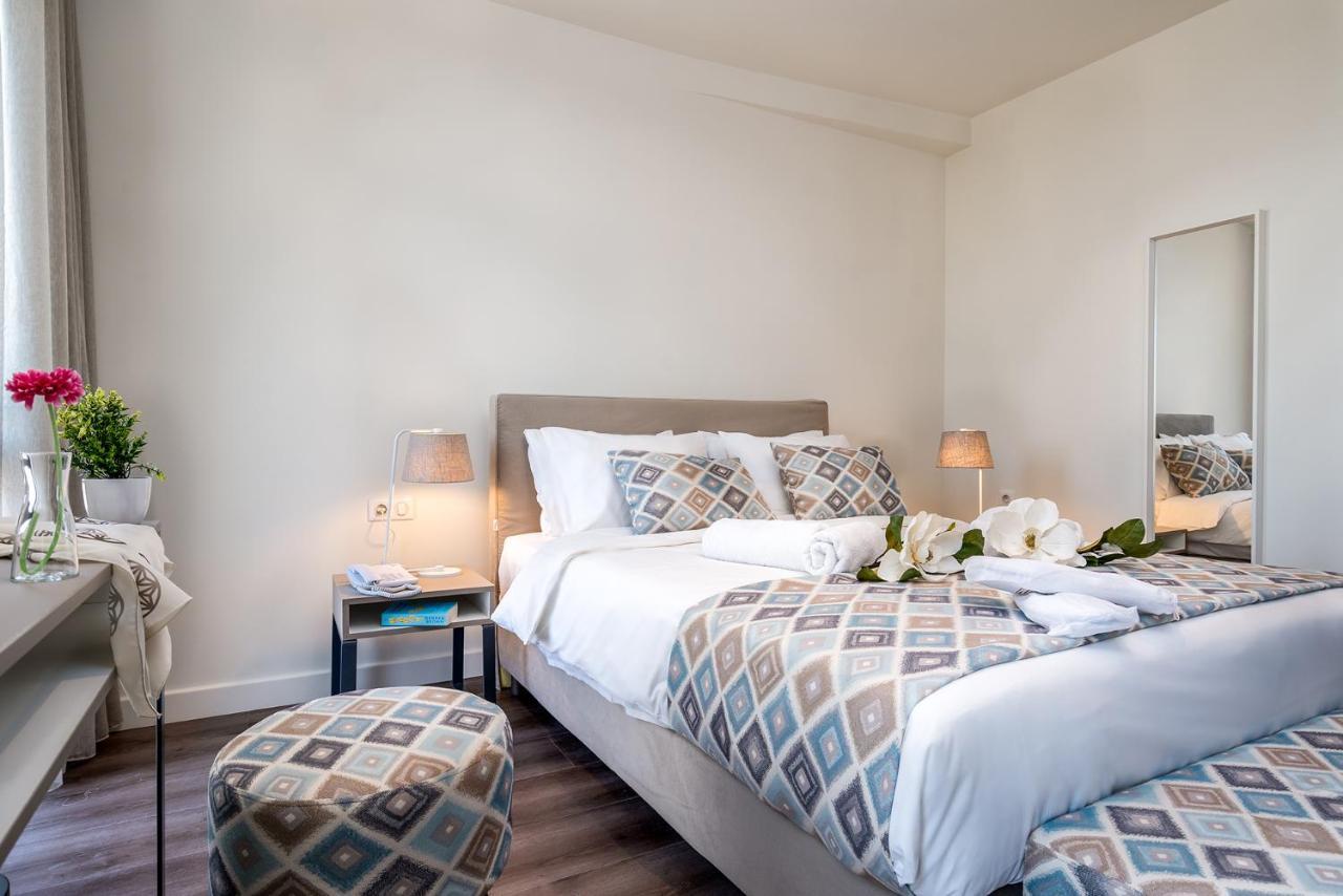 Urban Nest - Suites & Apartments アテネ エクステリア 写真