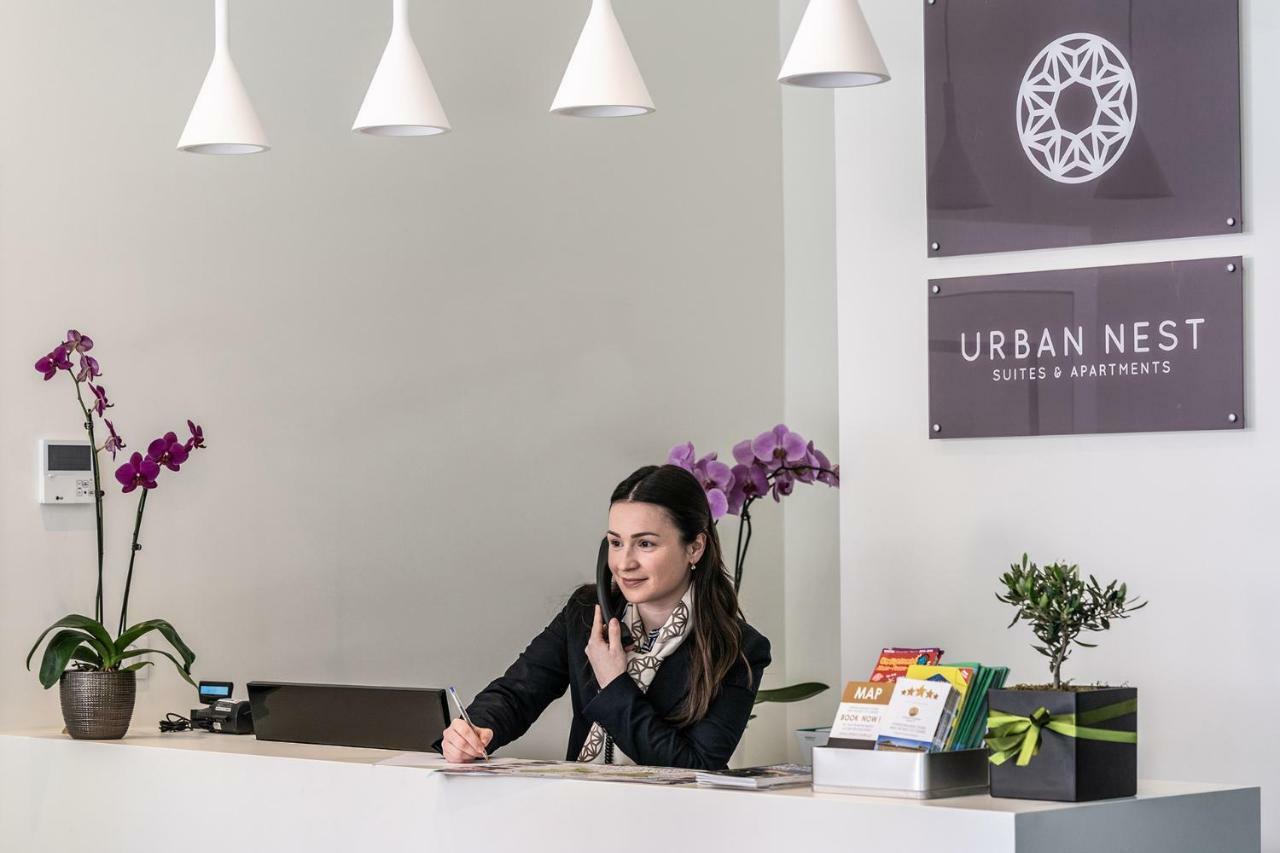 Urban Nest - Suites & Apartments アテネ エクステリア 写真